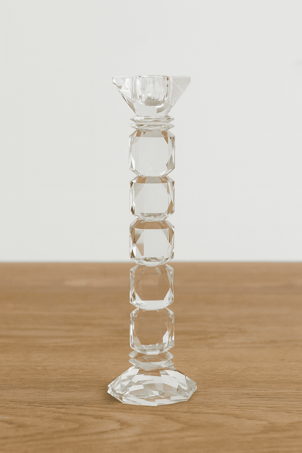 Castiçal em Cristal Ribeiro e Pavani