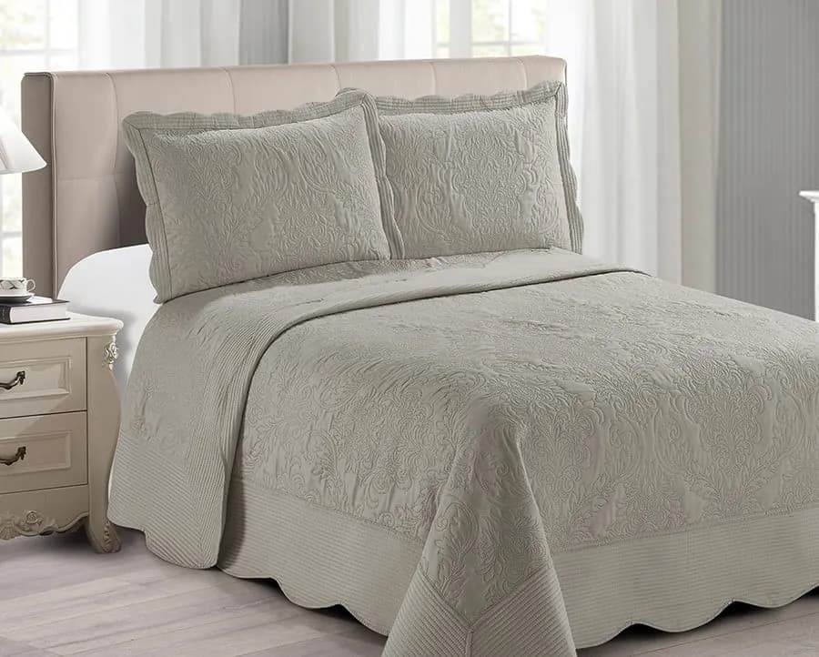Colcha Antique Queen com 2 Porta Travesseiros - Camesa