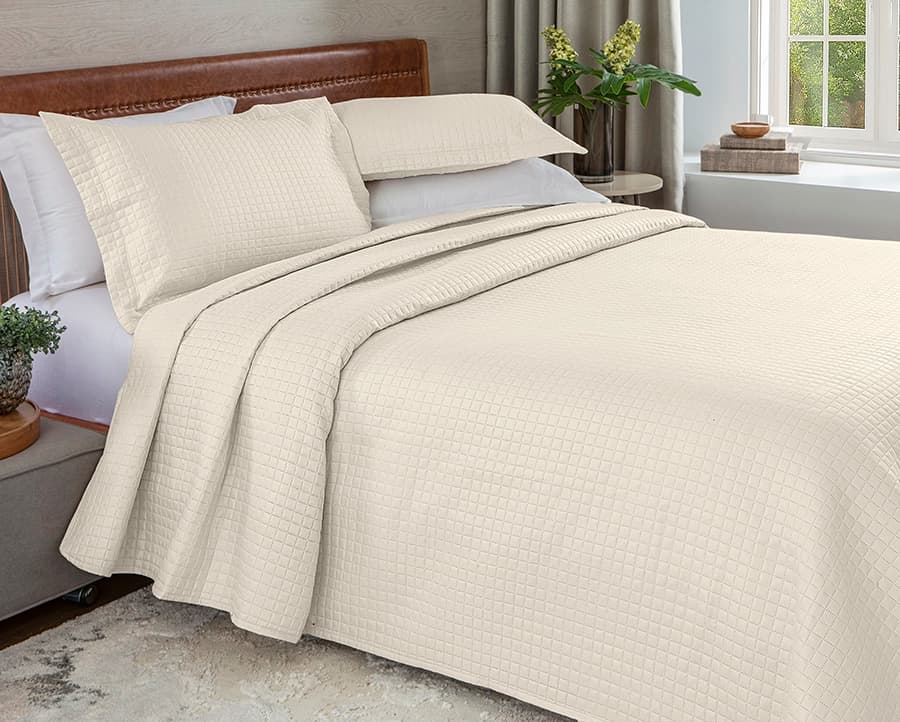 Colcha Matelassê Le Mans Queen - Beca Decor