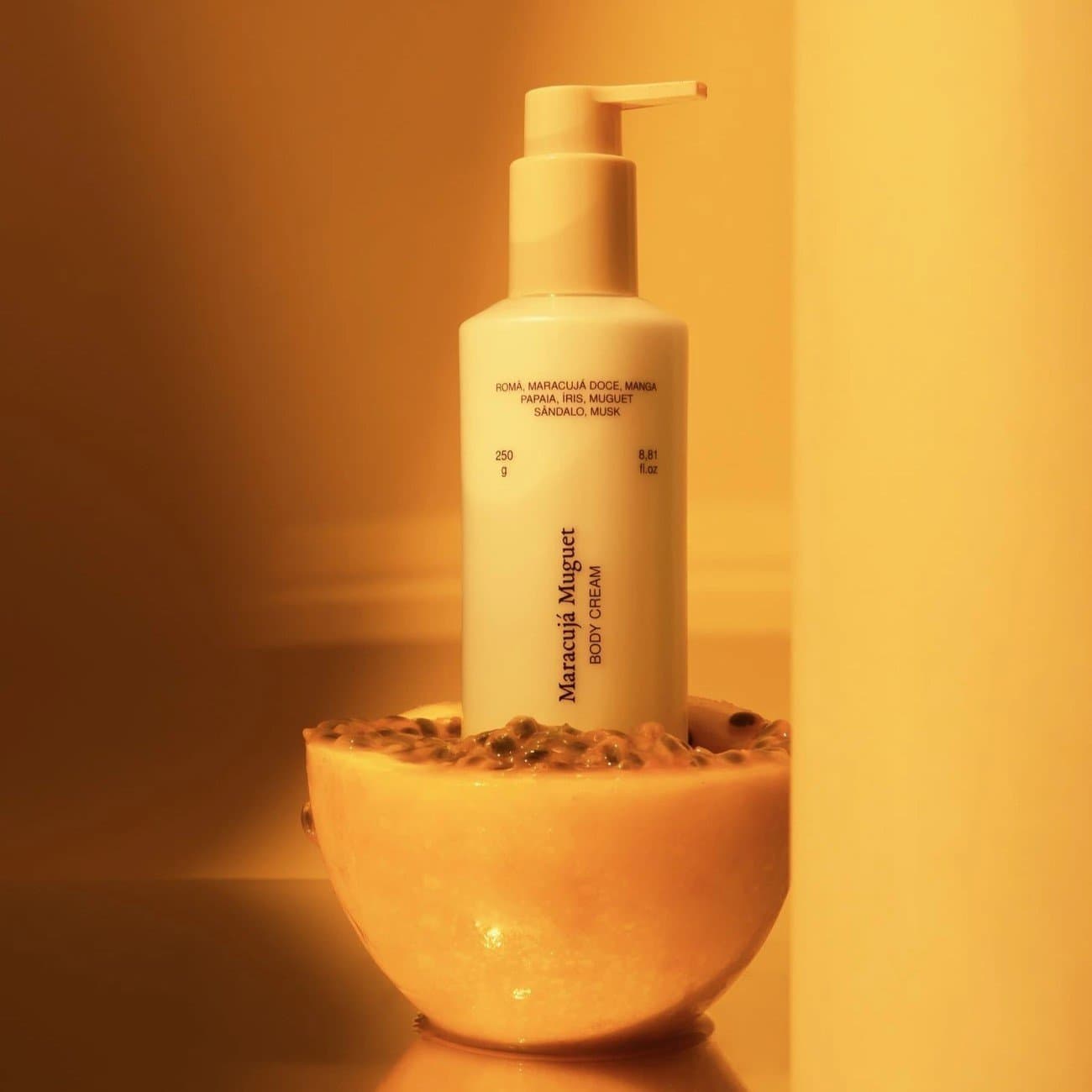 Loção Hidratante Corporal Essentia Lenvie Maracujá Muguet 250 ml