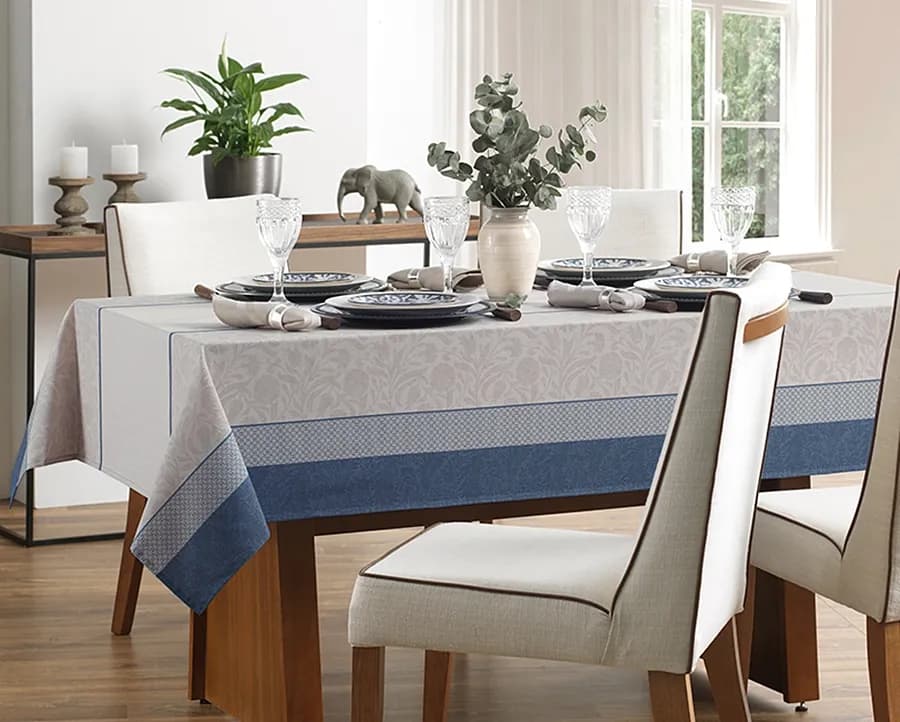 Toalha de Mesa Karsten Limpa Fácil Ariana - Retangular - 1.40x2.10m