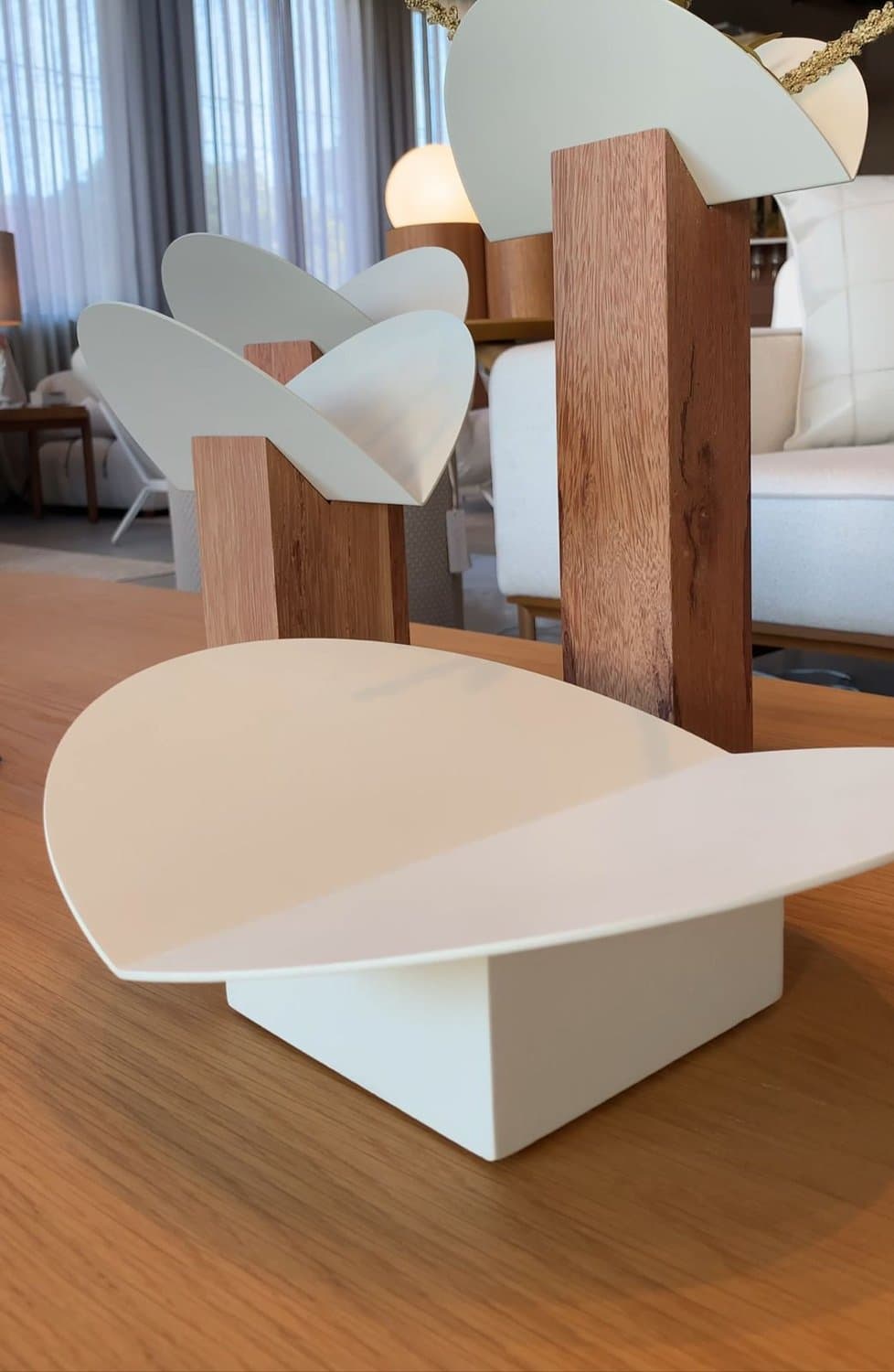 Centro de Mesa G Cangaço Iludi Design Off White e Branco