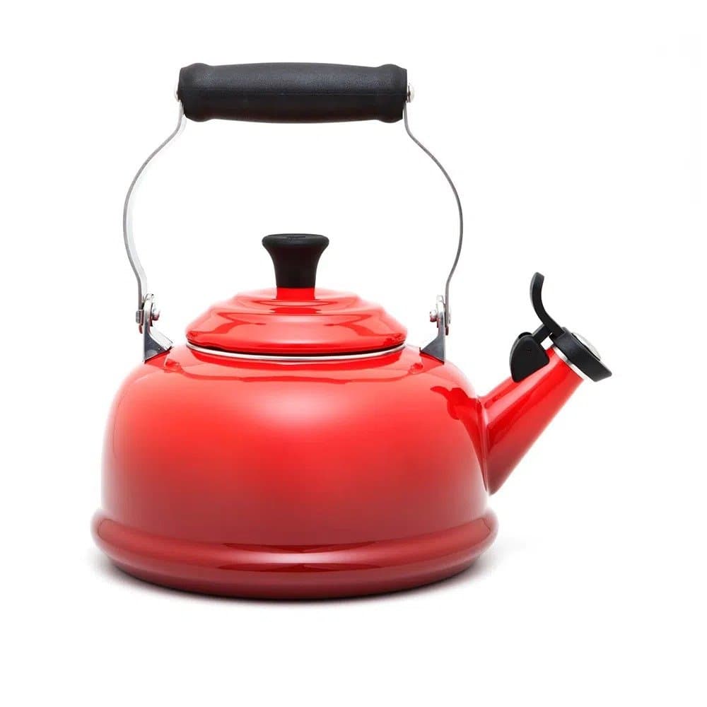 Chaleira com Apito Tradicional Le Creuset Vermelha 1,6 Litros