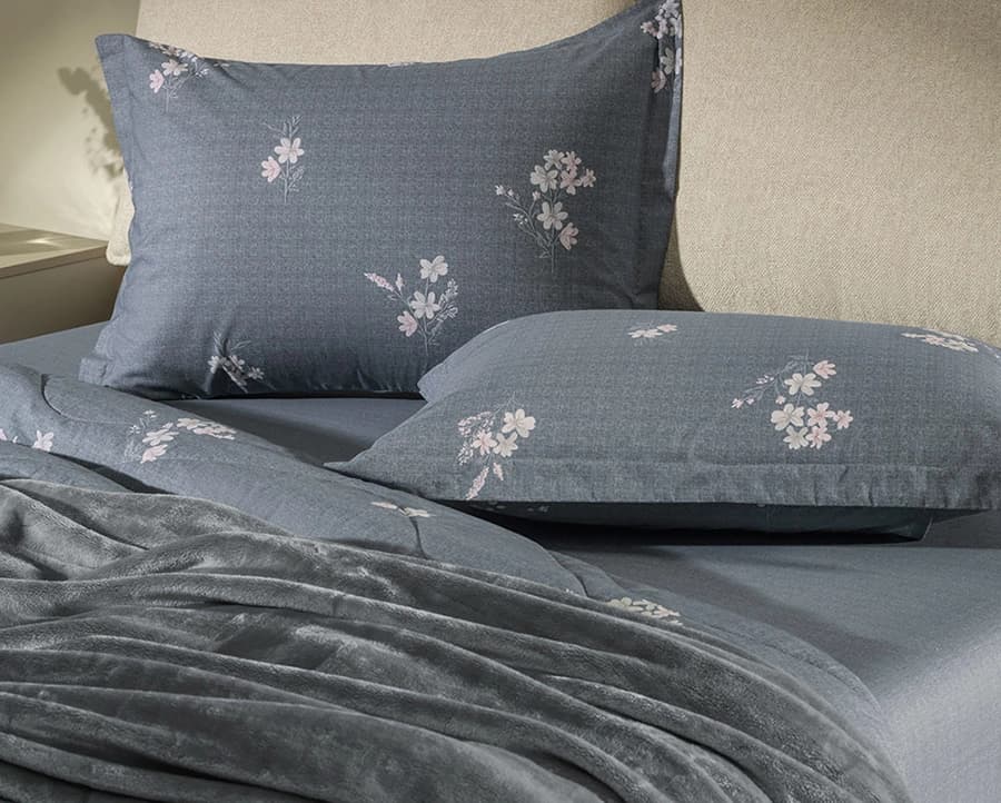 Colcha Matelassê Helen King com 2 Porta Travesseiros - Percal 200 Fios - Karsten