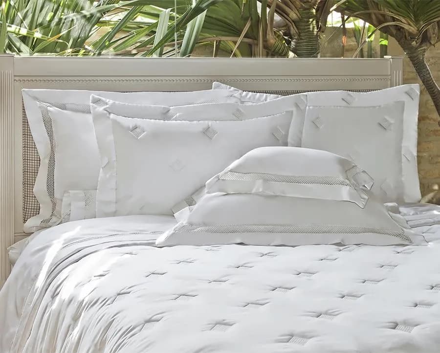 Colcha Matelassê Tivoli King com 2 Porta Travesseiros - Percal 700 Fios - Artelassê