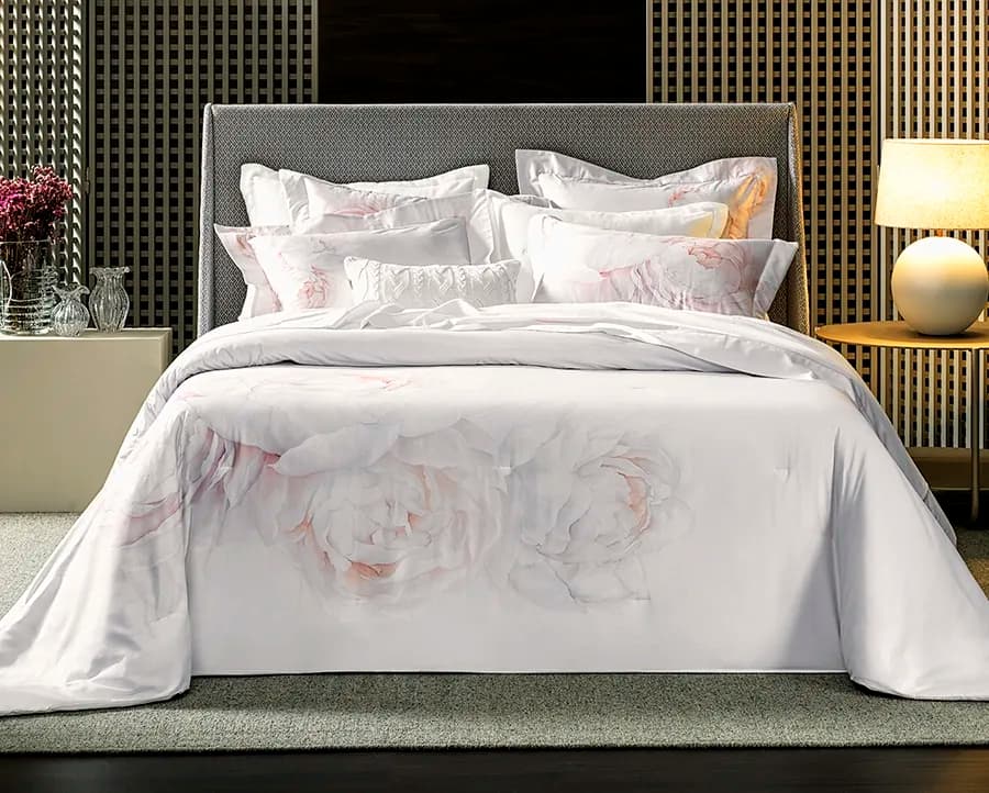 Colcha Matelassê Villa Lina King com 2 Porta Travesseiros - Cetim 300 Fios - Trussardi