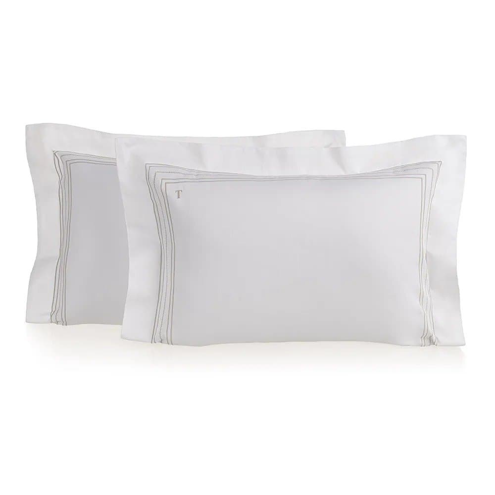 Jogo 02 Fronhas Rienzo 300 Fios Egípcio 50 x 70 cm Trussardi Branco e Nocciola
