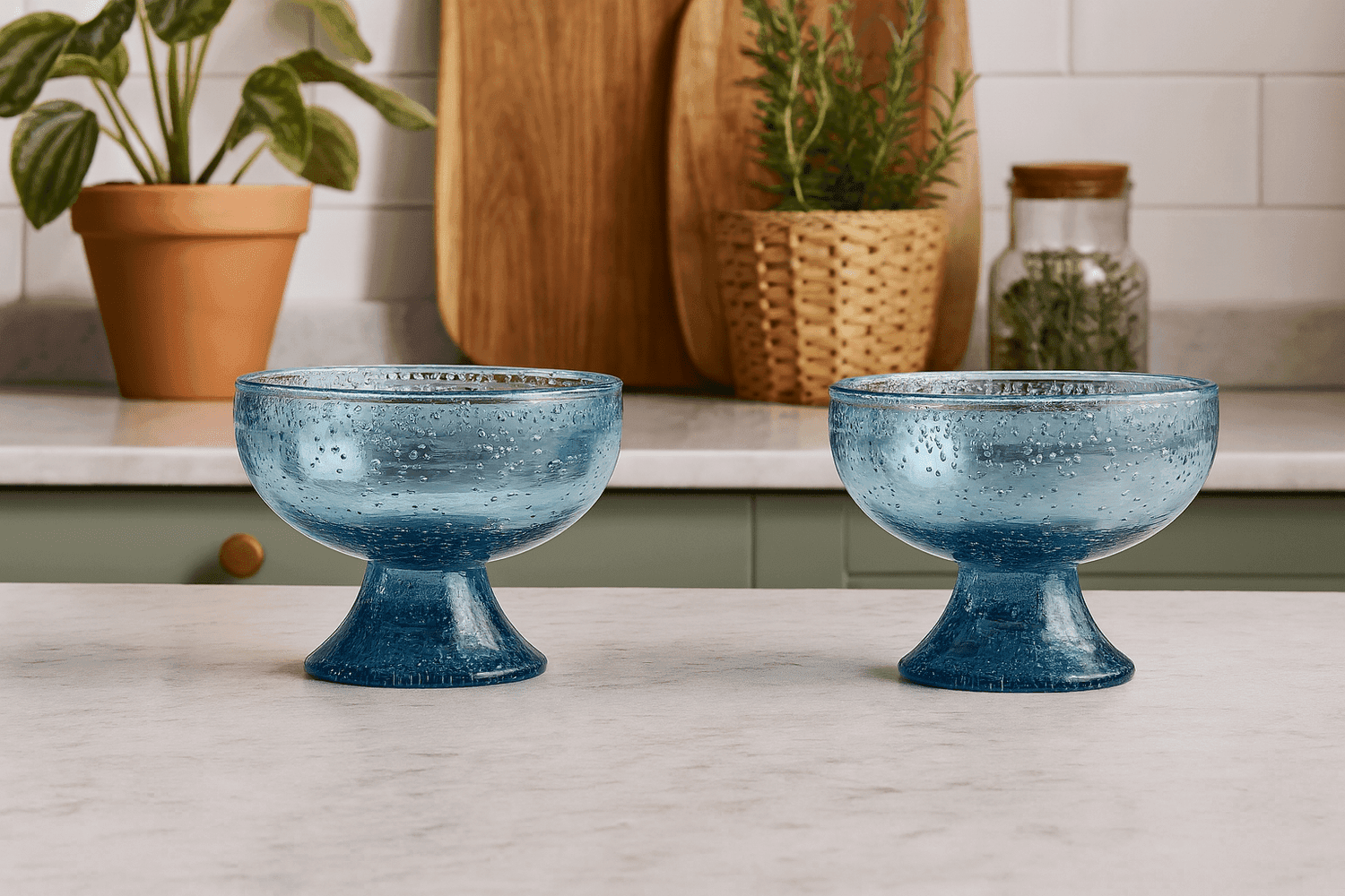 Jogo 02 Taças de Sobremesa Acrílico Azul 440 ml