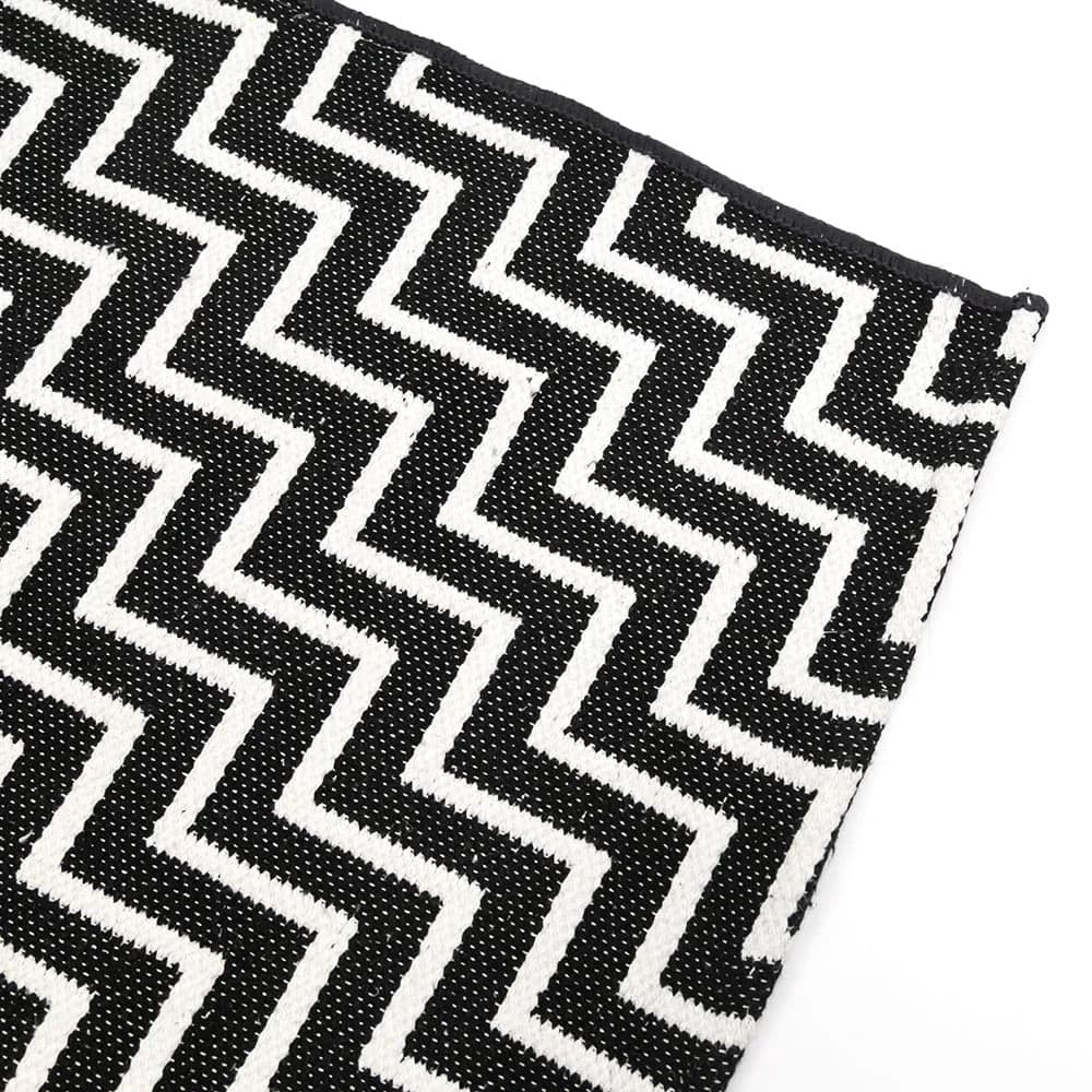 Tapete para Sala Jacquard Chevron 200x250cm Preto - Comoditá