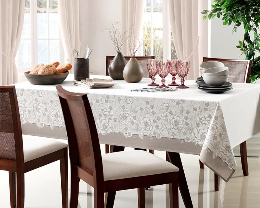 Toalha de Mesa Karsten Limpa Fácil Marguerite - Retangular - 1.40x2.10m