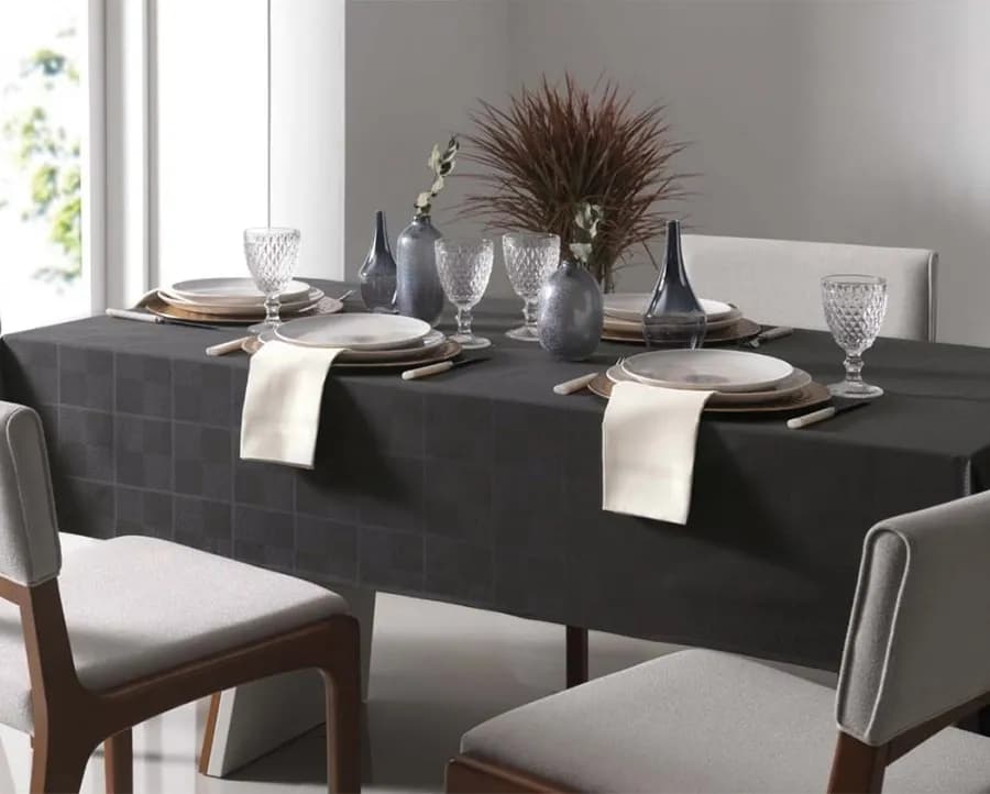 Toalha de Mesa Karsten Sempre Limpa Jacquard Duna - Quadrada - 1.80x1.80m