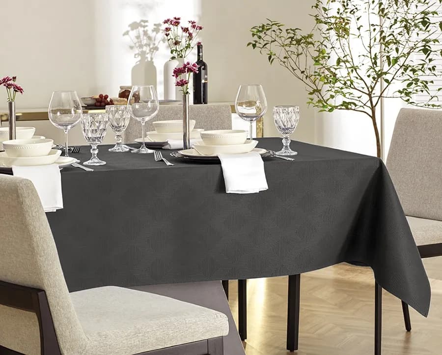Toalha de Mesa Karsten Sempre Limpa Jacquard Zattar - Retangular - 1.60x2.70m