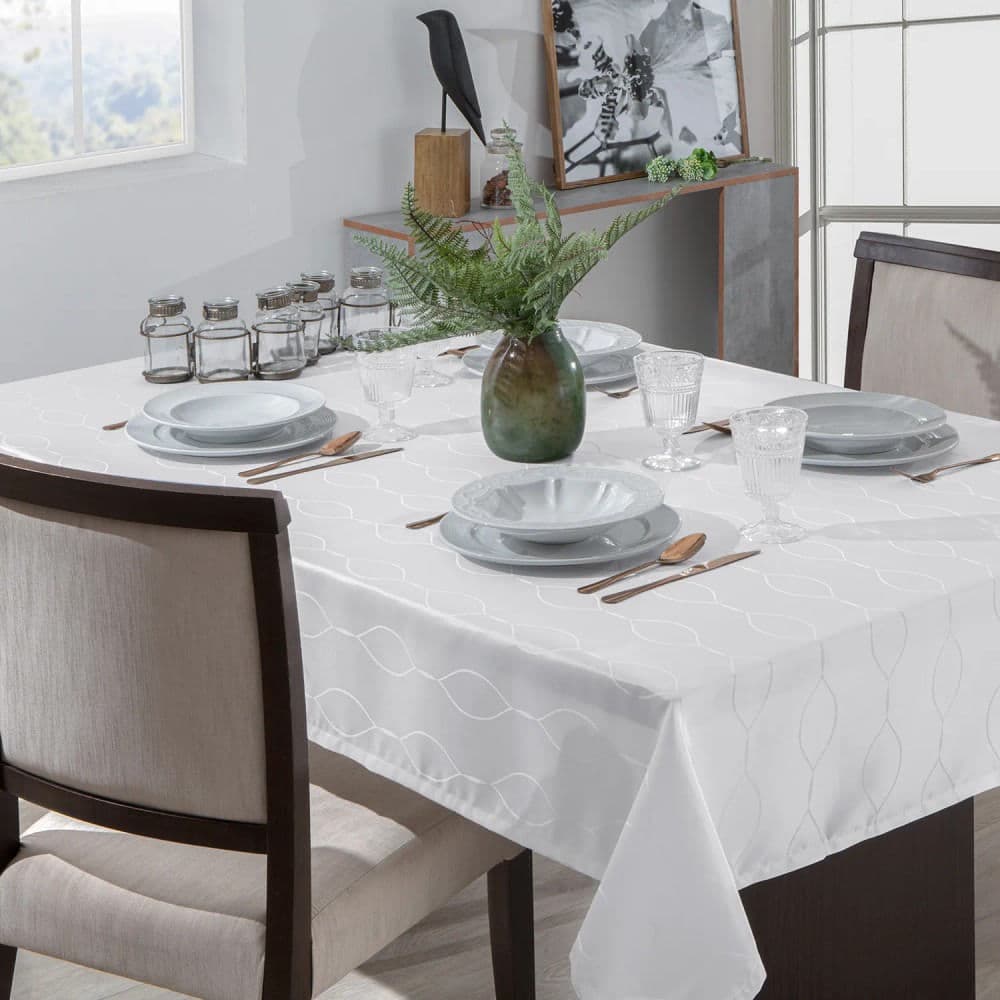 Toalha de Mesa Retangular 1,60x2,20m Il Viena Branca - Branyl